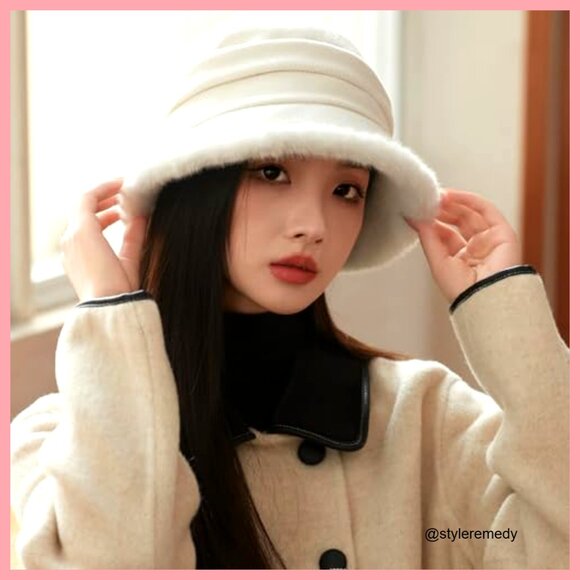 Faux Fur Trimmed Fleece Lined Packable Bucket Hat Adjustable Size main image 5